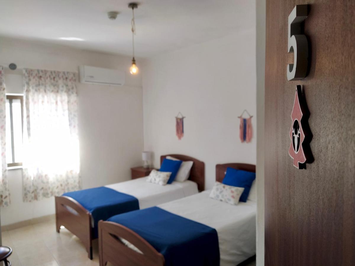 Atjuditehome Alpiarca Luaran gambar